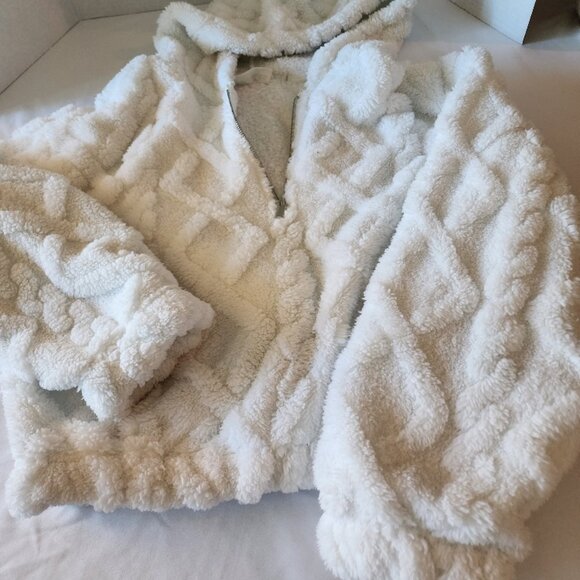 No Boundaries Crop Top Hoodie M - Picture 1 of 2